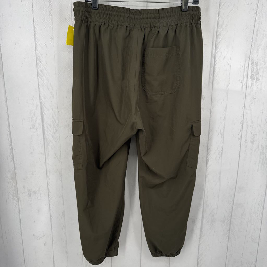 L pull-on joggers