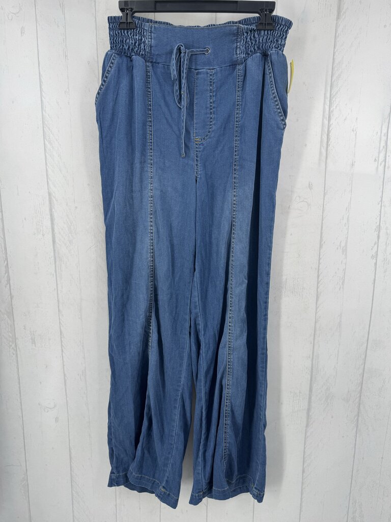 M pull-on wide leg jean