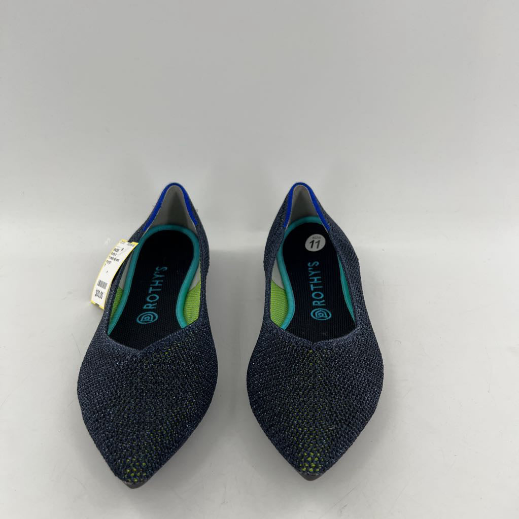 11 mesh slip-ons