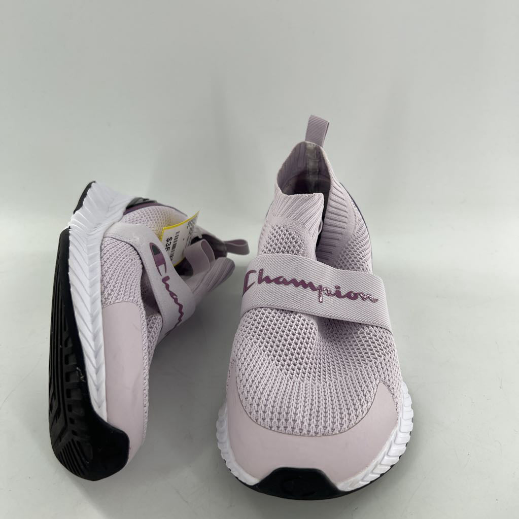 10w knit slip-on sneaker
