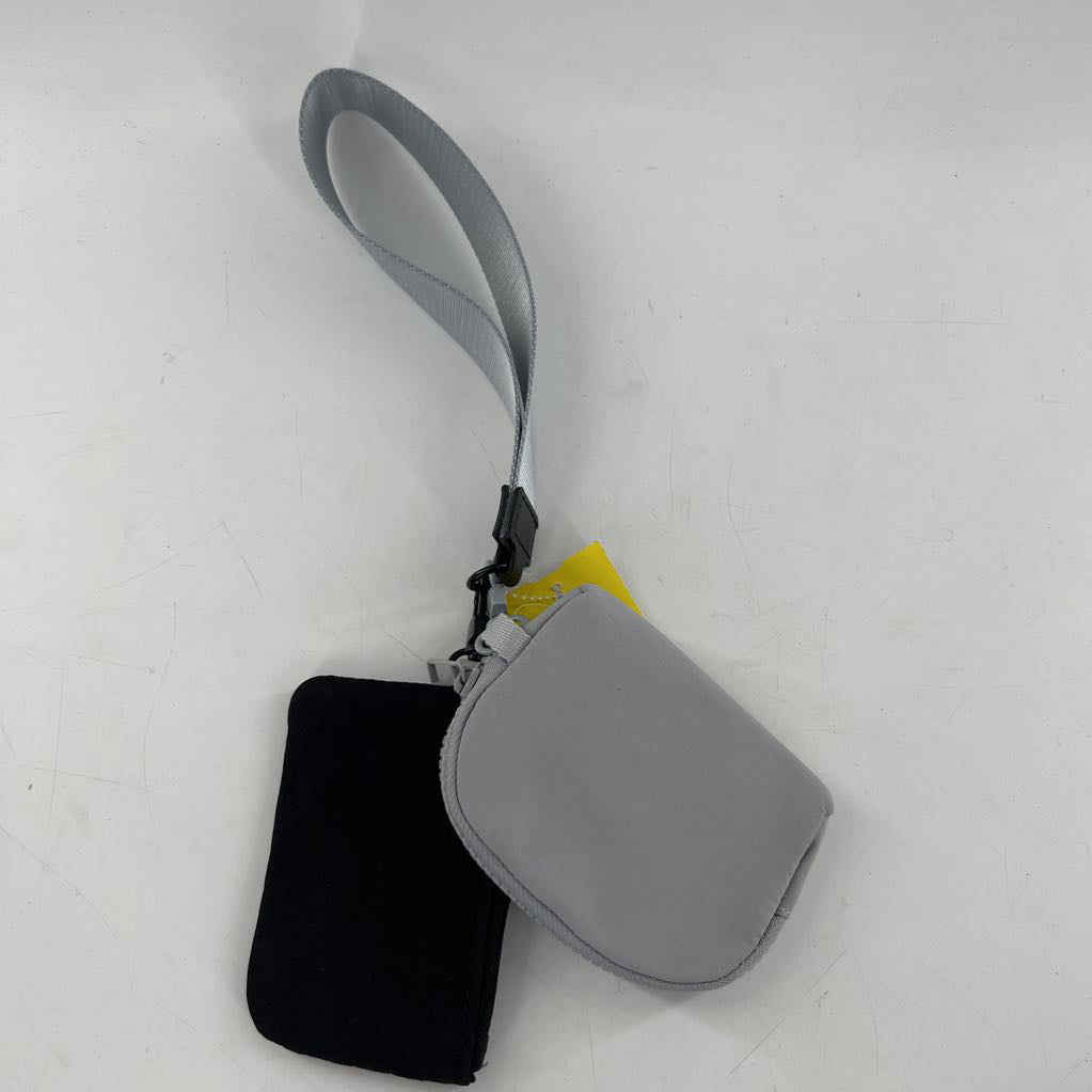 nylon dual wallet/wristlet