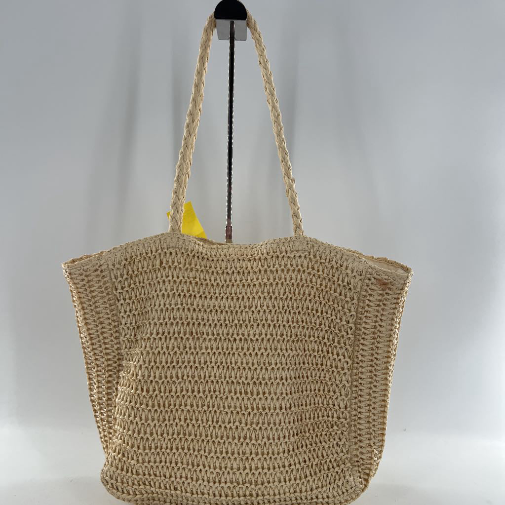 straw tote bag
