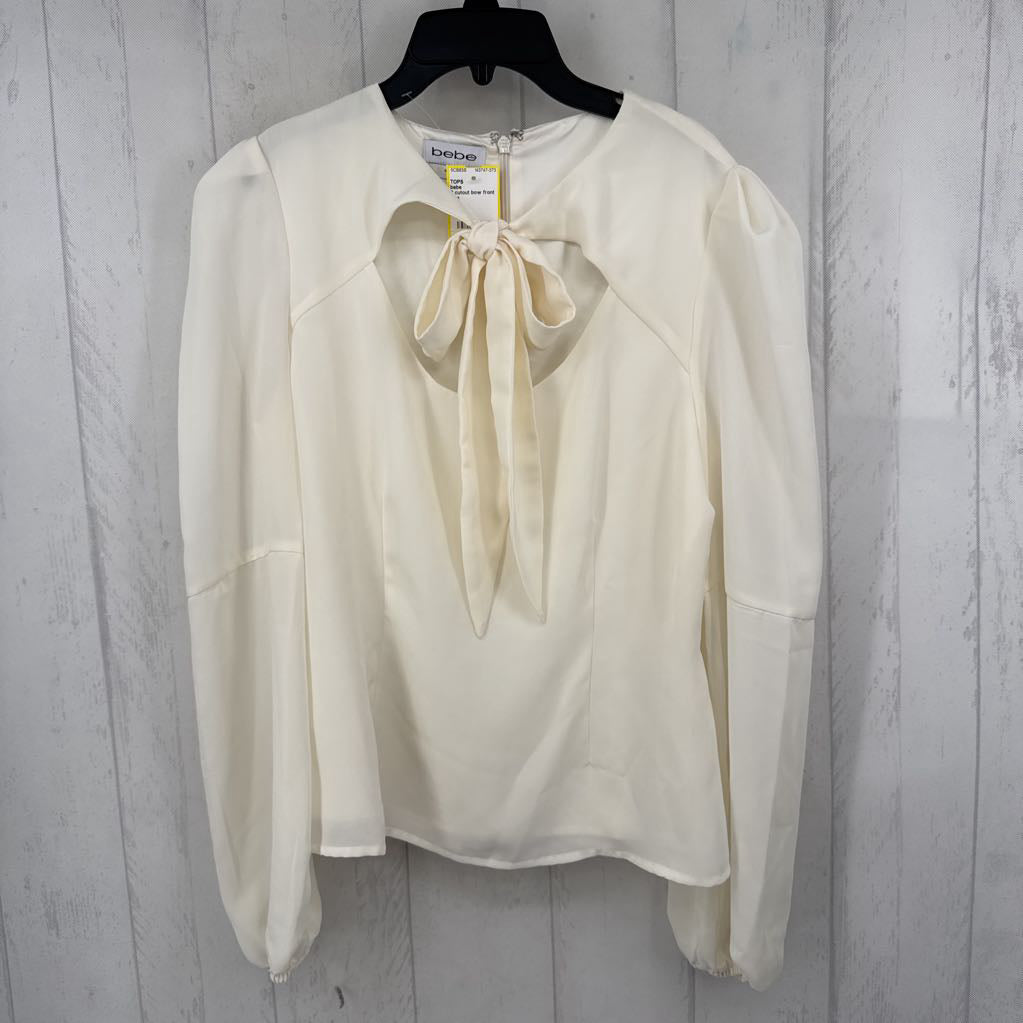 8 cutout bow front l/s top