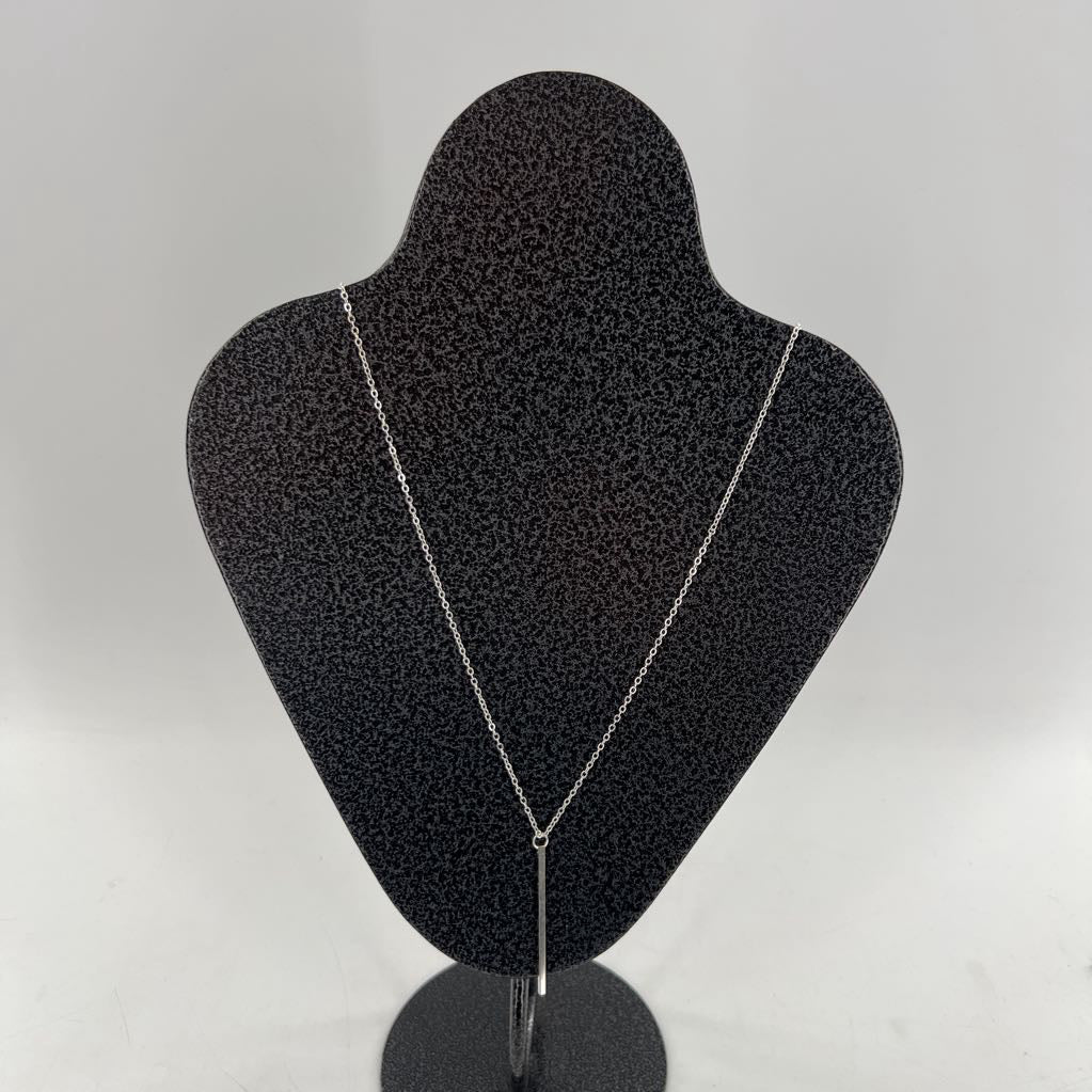 16" silver tone bar pendant necklace
