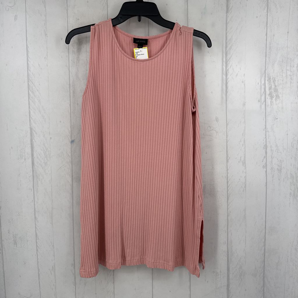 M ribbed flowy tank