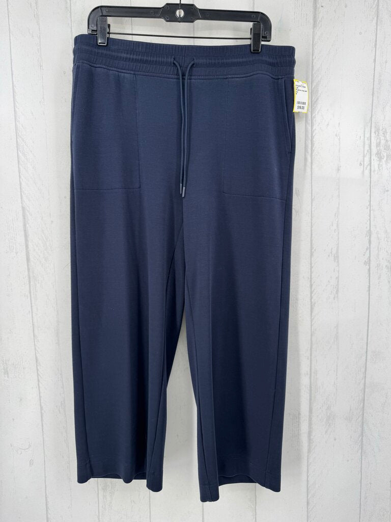M pull-on crop pant