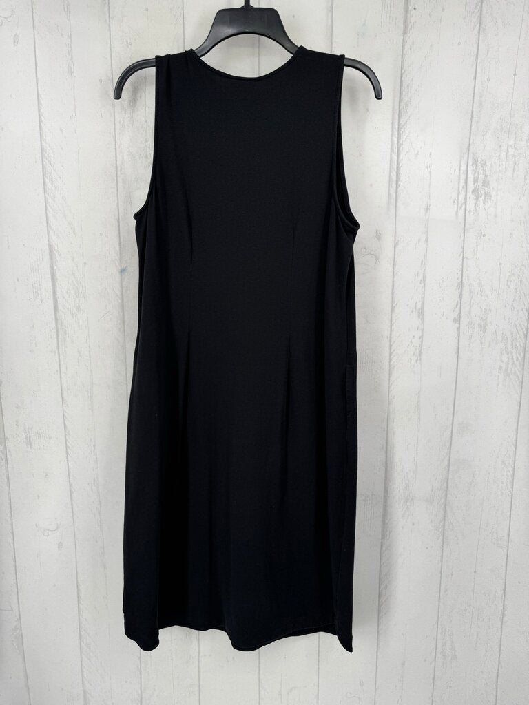 M round neck slvls dress