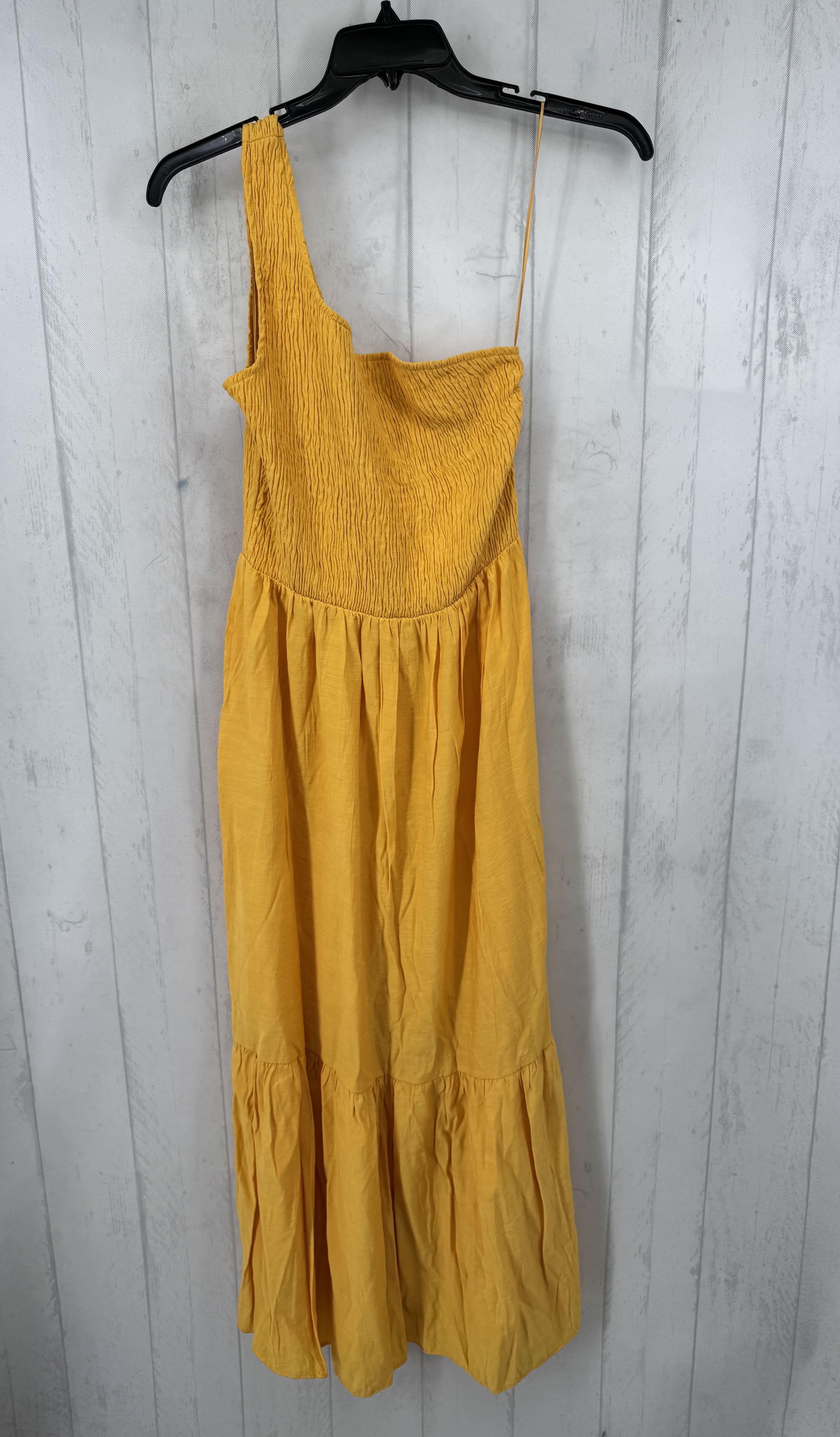 M smocked sigle strap sundress
