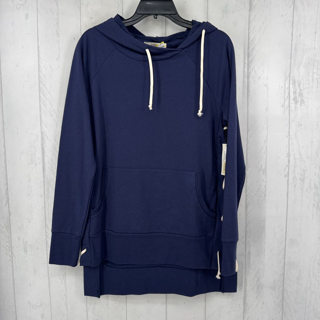 R76 M hooded pullover