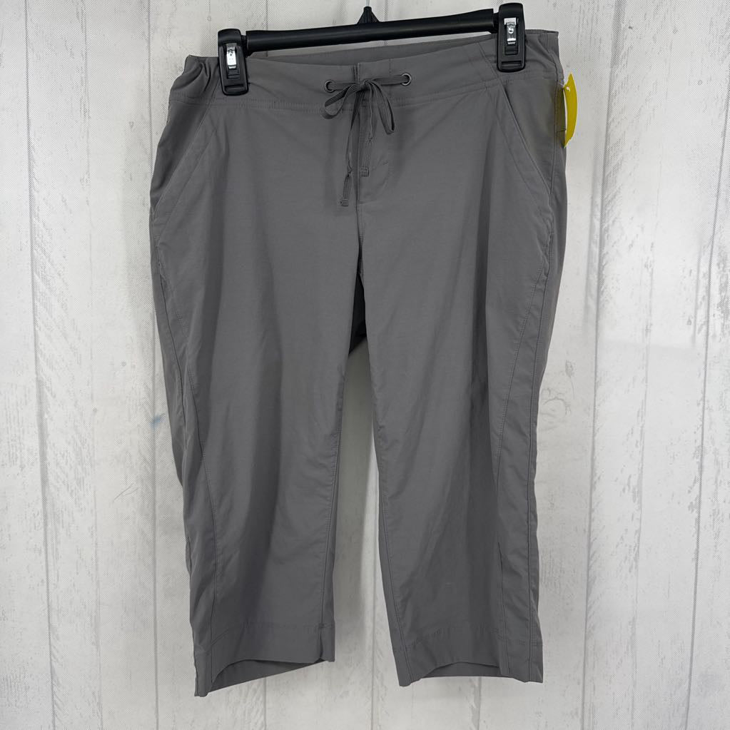 6 capris
