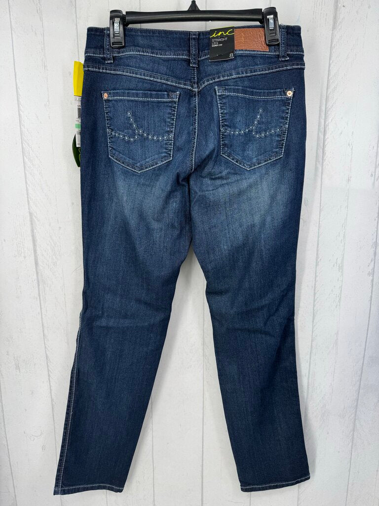 R70 8 curvy fit straight leg jean