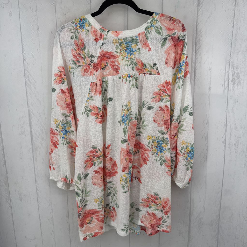 3X flo print v-neck 3/4 slv top