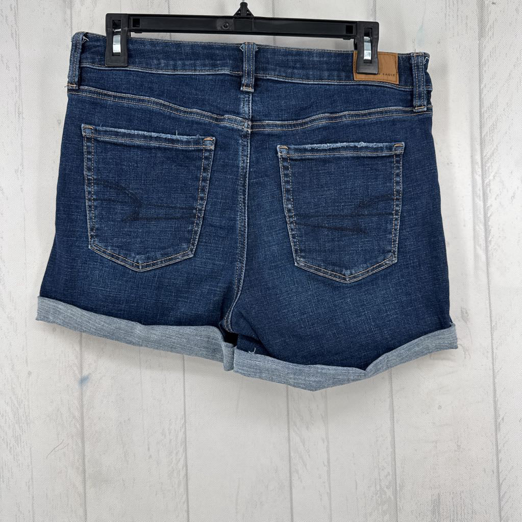 10 rolled hem jean shorts