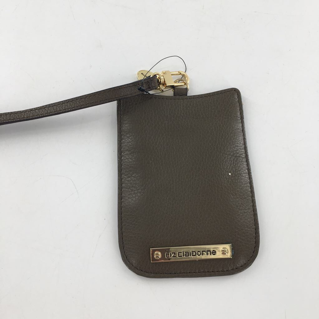 leather wristlet wallet