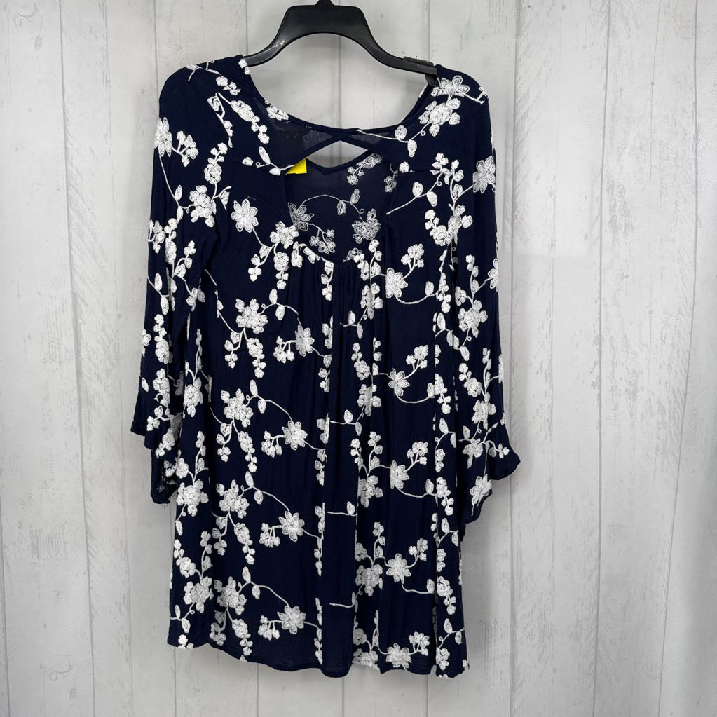 M flo embroidered flutter slv dress