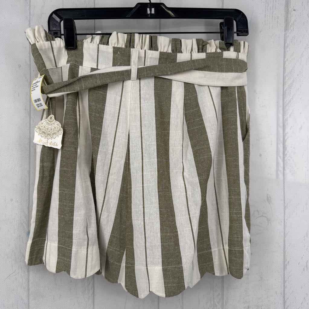 L striped belted shorts