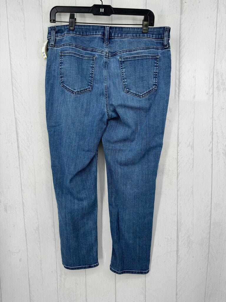 10 slim leg crop jean