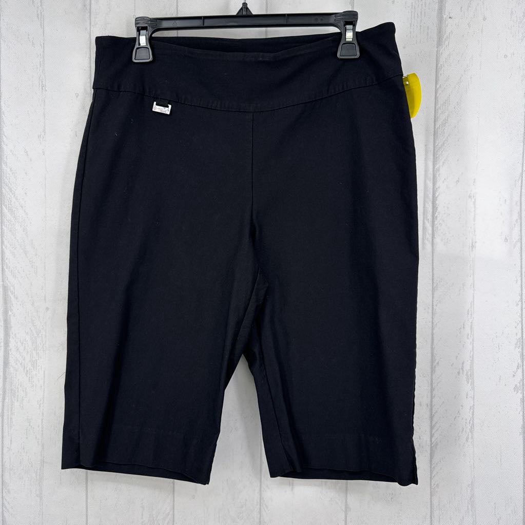 12 pull-on bermuda shorts