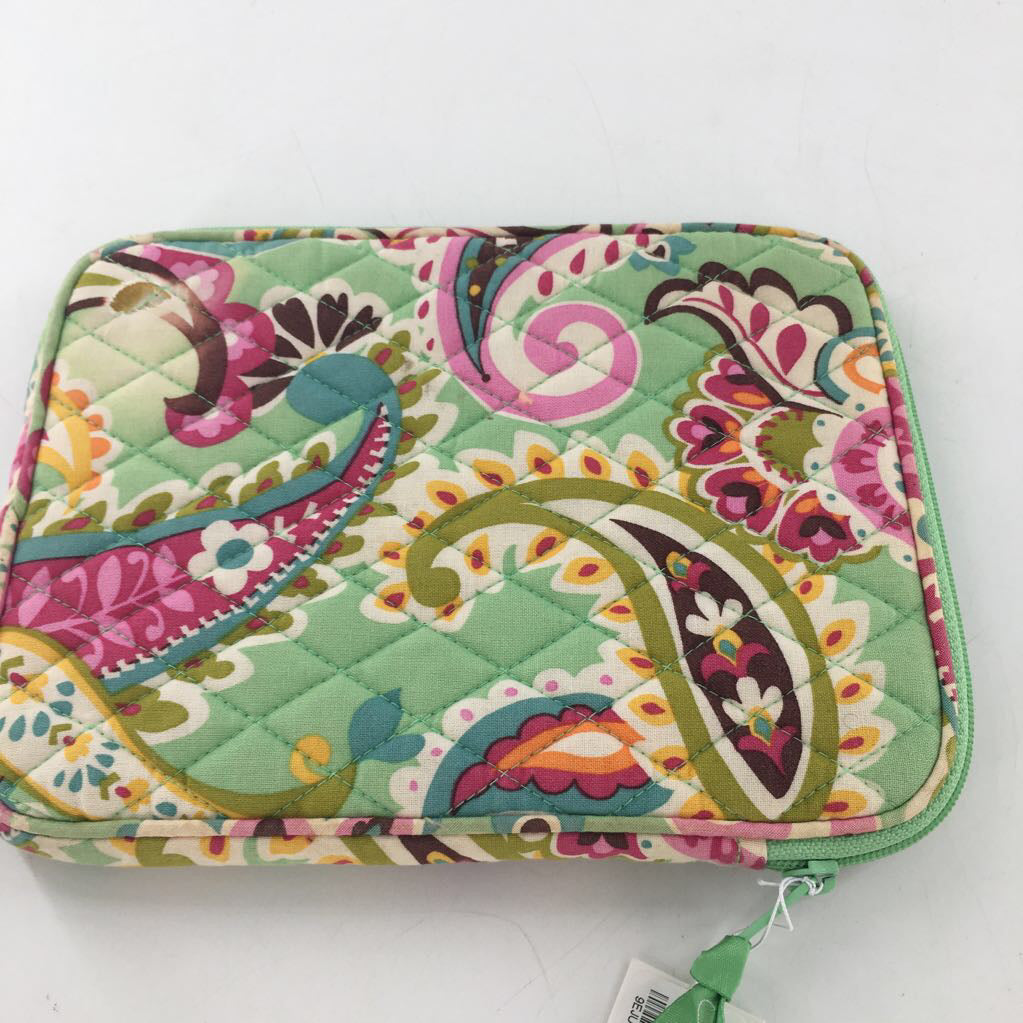 ver a bradley quilted tablet case