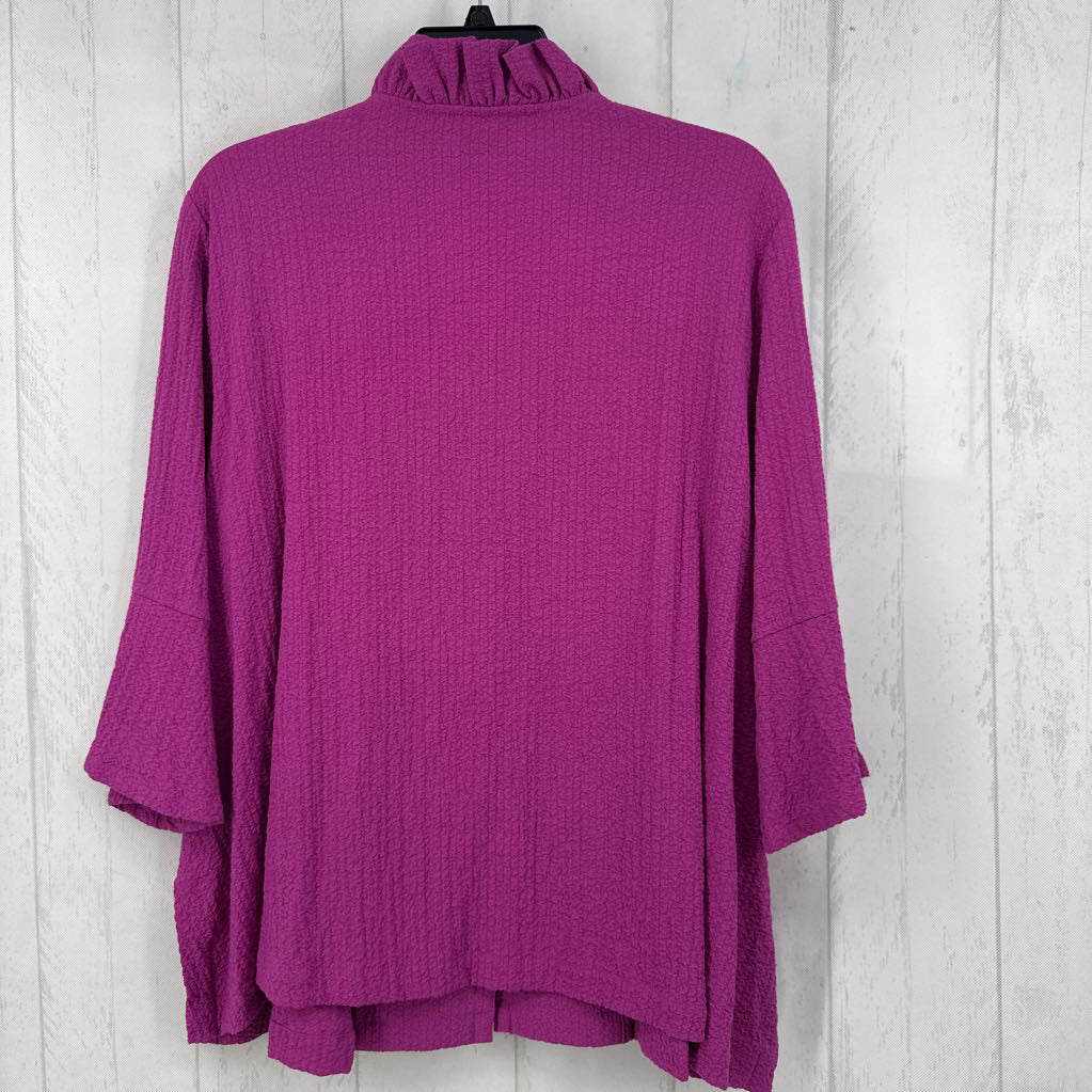 Lp textured ruffled button down 3/4 slv top