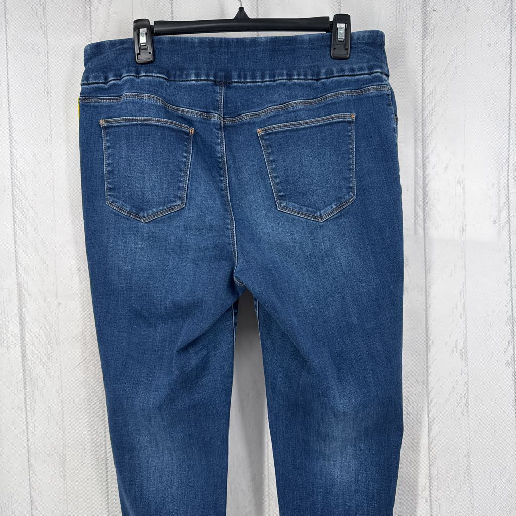 10 pull-on crop jean