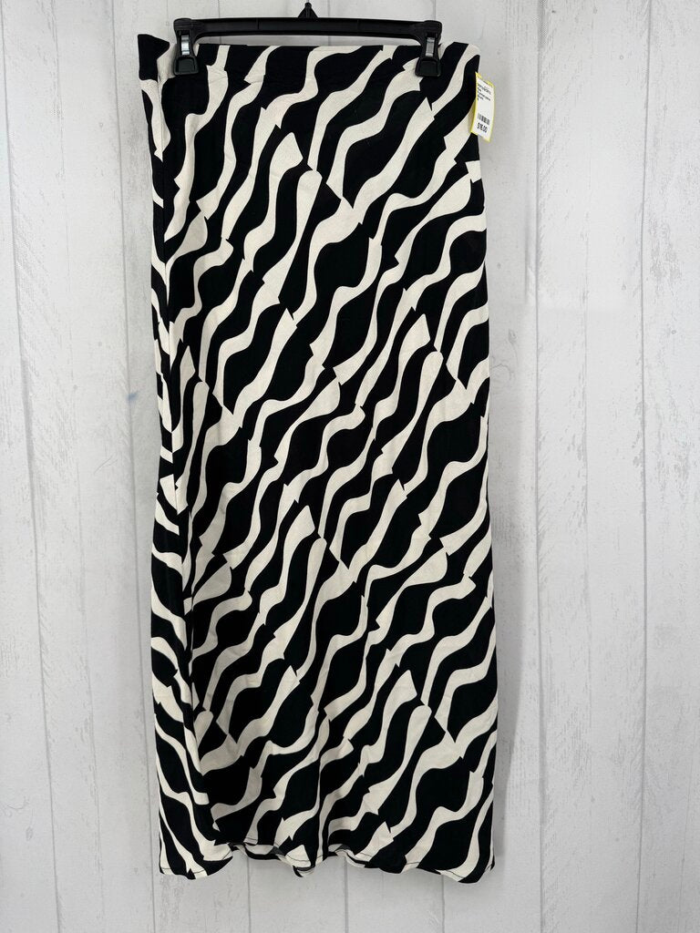 M printed pull-on skirt