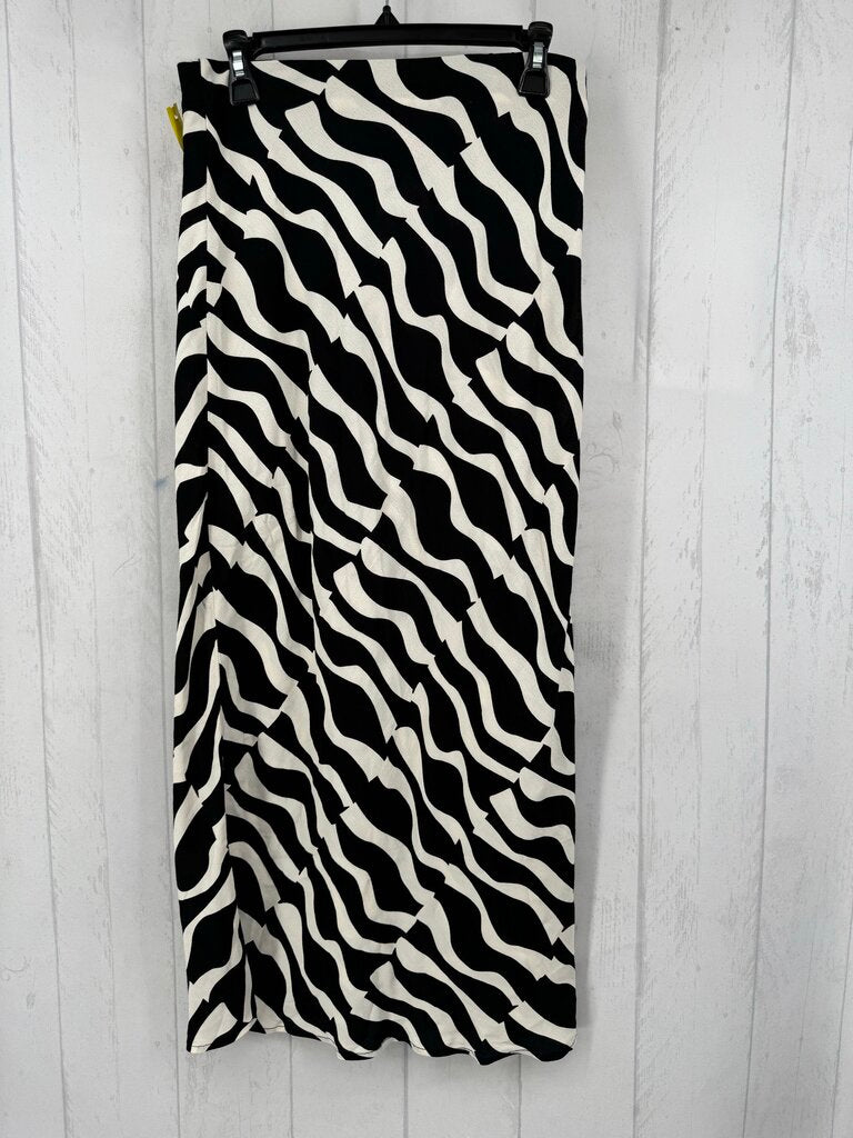 M printed pull-on skirt