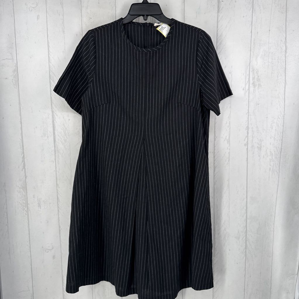 L s/s pin stripe dress