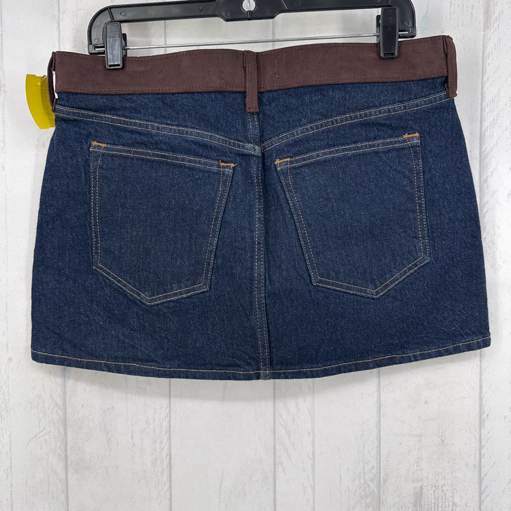 R70 28 mid rise denim mini skirt