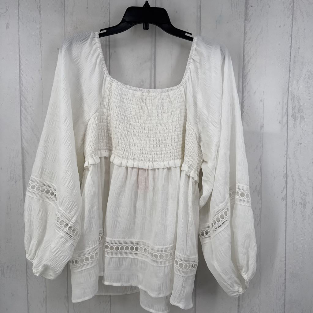2X smocked ruched l/s top