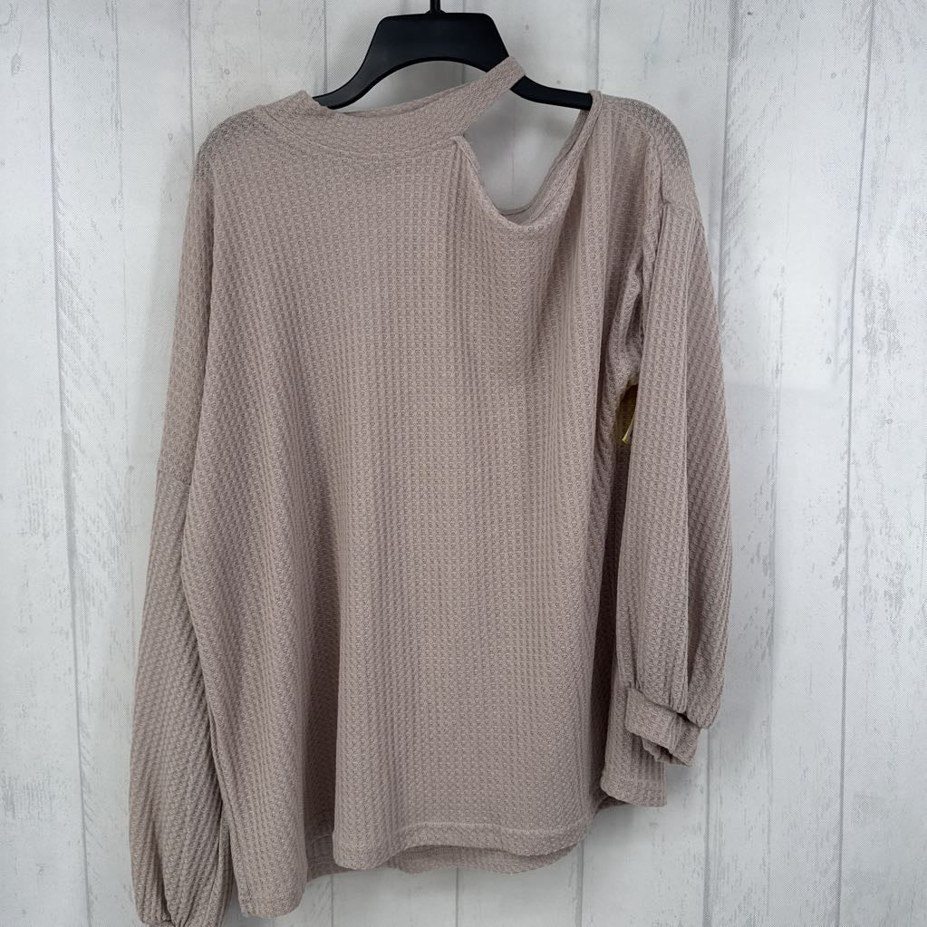 XL waffle knit cold shoulder l/s top