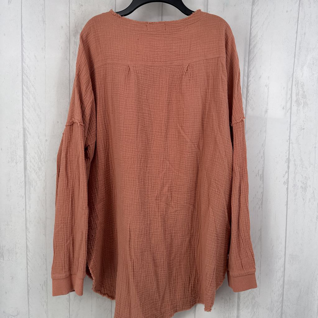 XL gauze 1/2 button down l/s top