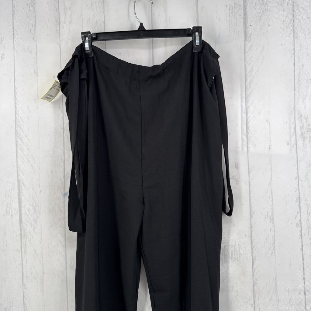 XL flowy wide leg jumpsuit