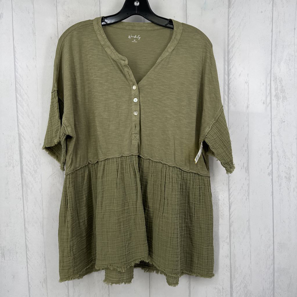 R49 M button front s/s peplum top