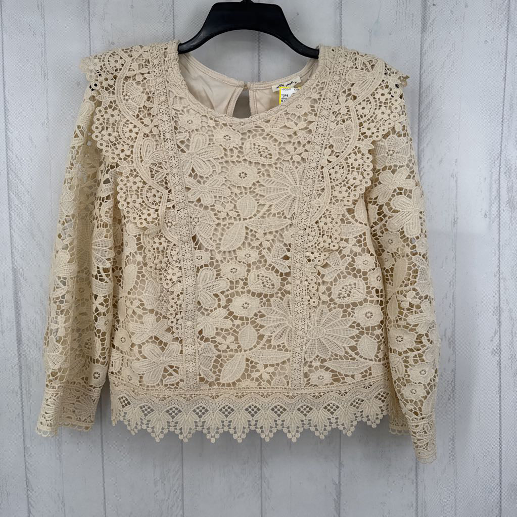 M lace lined l/s top