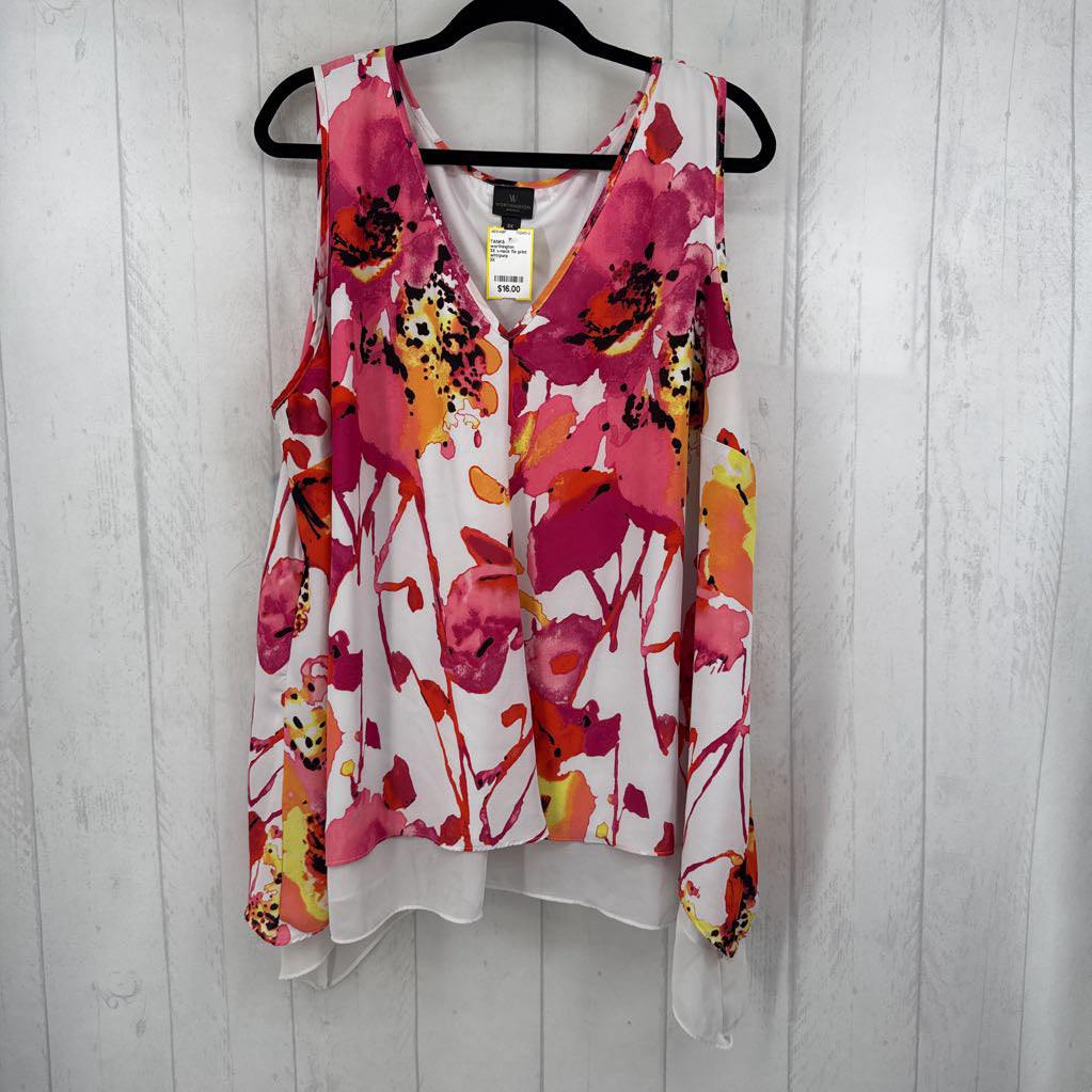 3X v-neck flo print tank