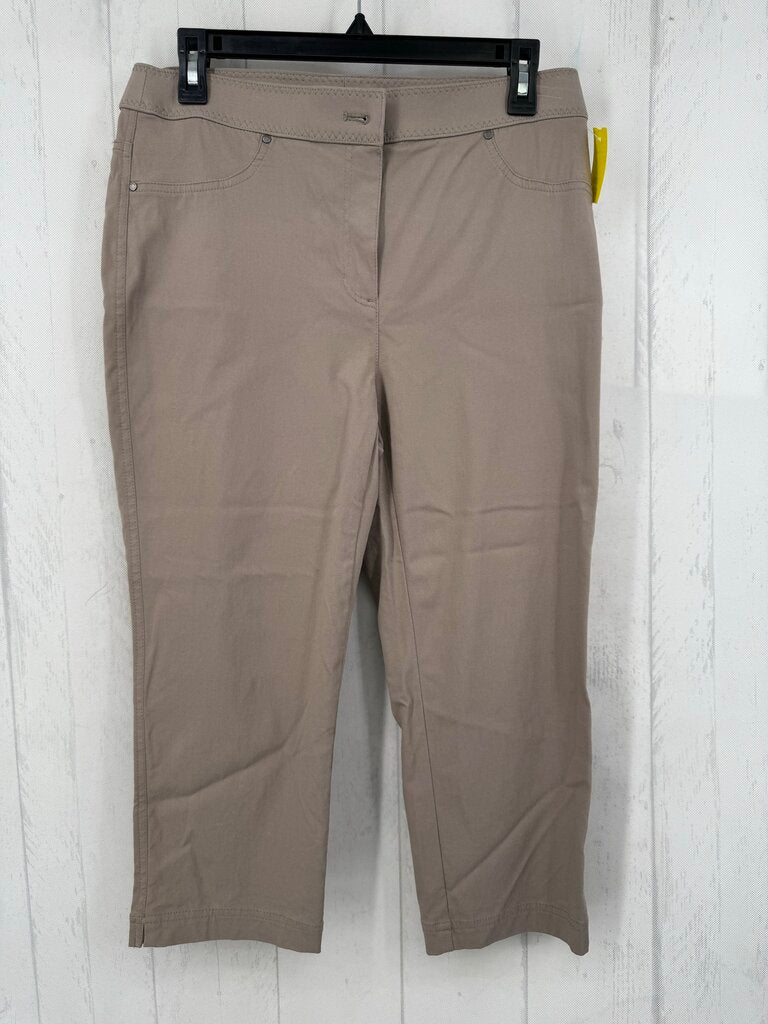 S/M stretch capris