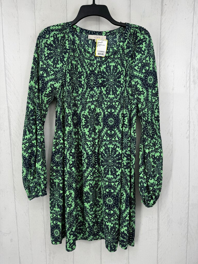 M medallion print quarter button l/s dress