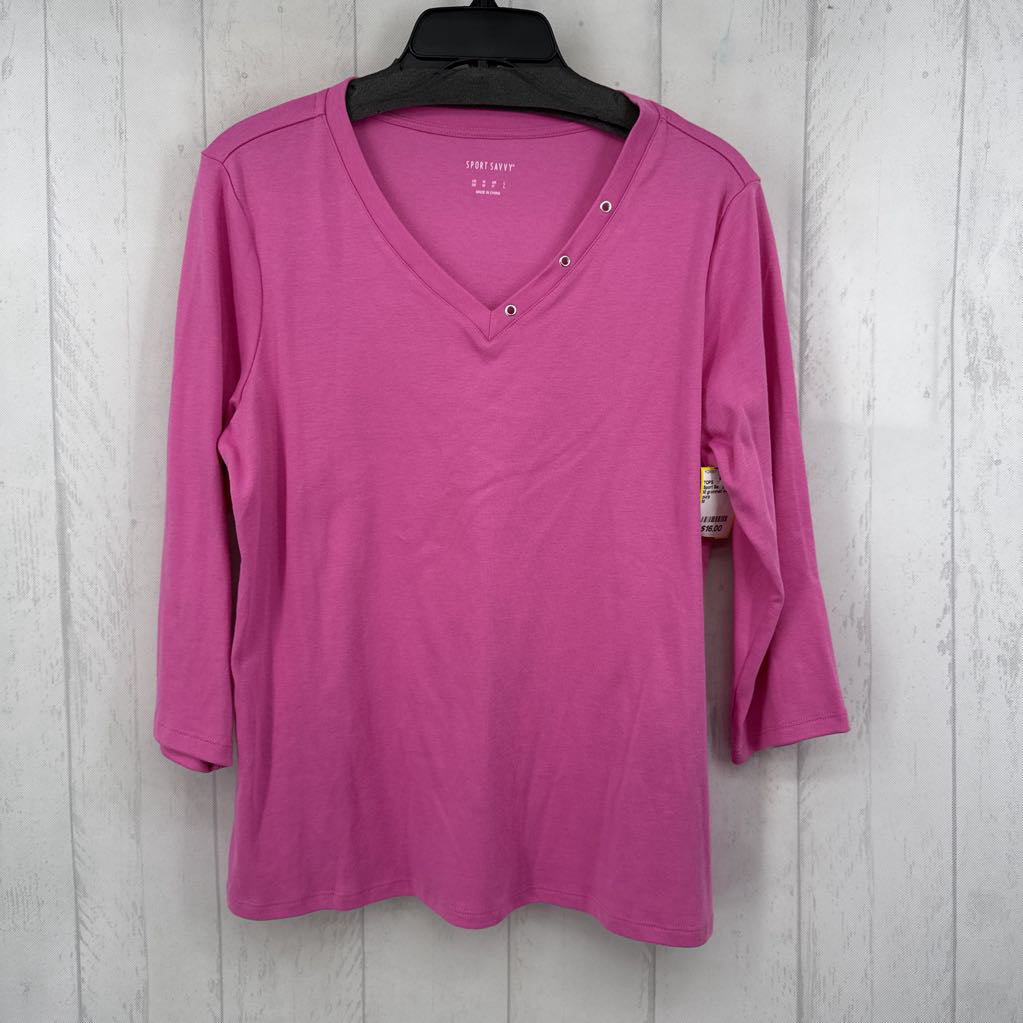 M grommet v-neck 3/4 slv top