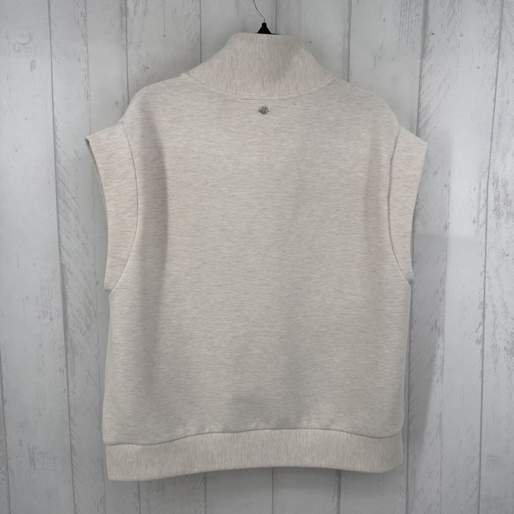 L quarter zip vest