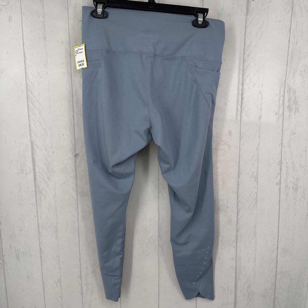 L hi-rise leggings