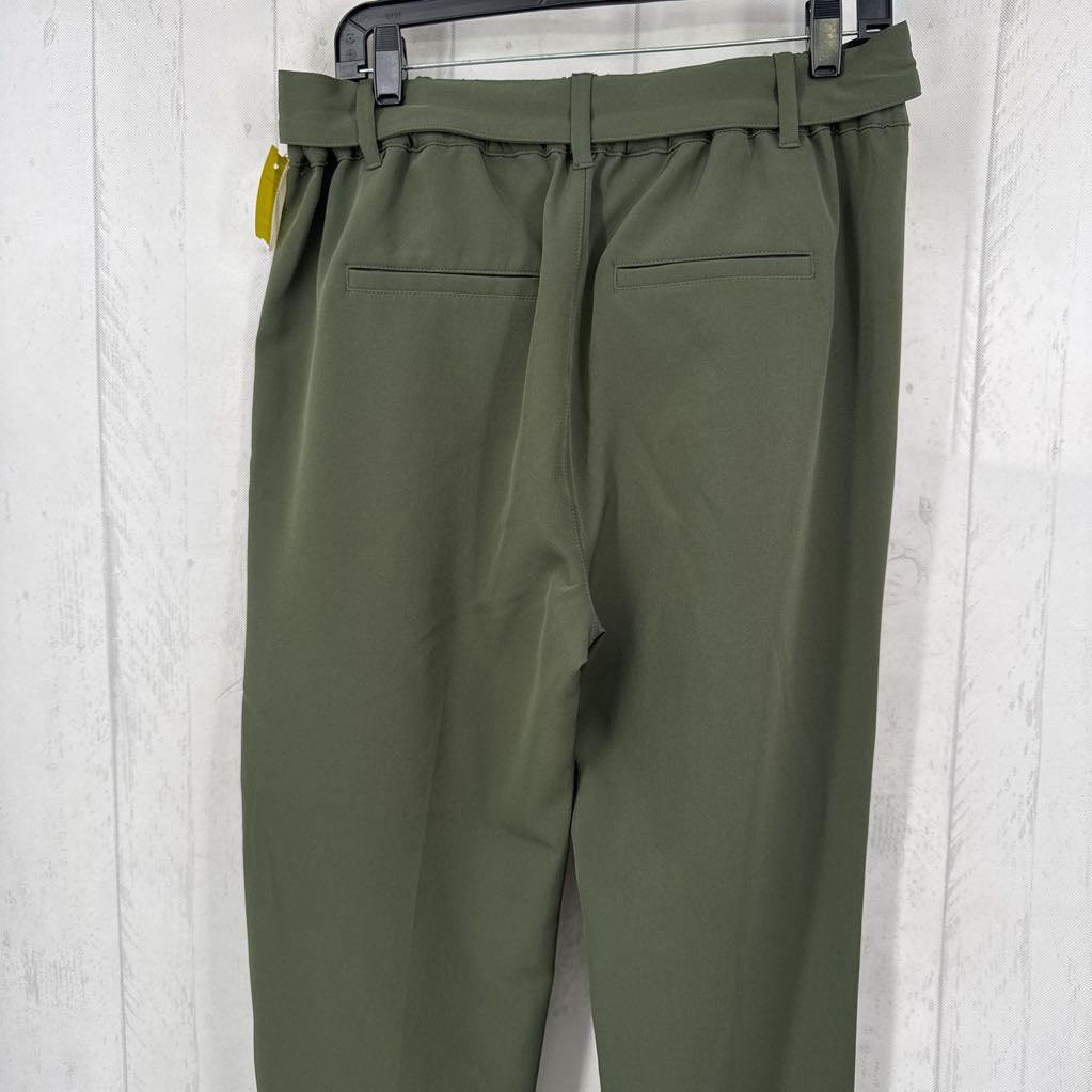 M hi-rise tapered leg pant