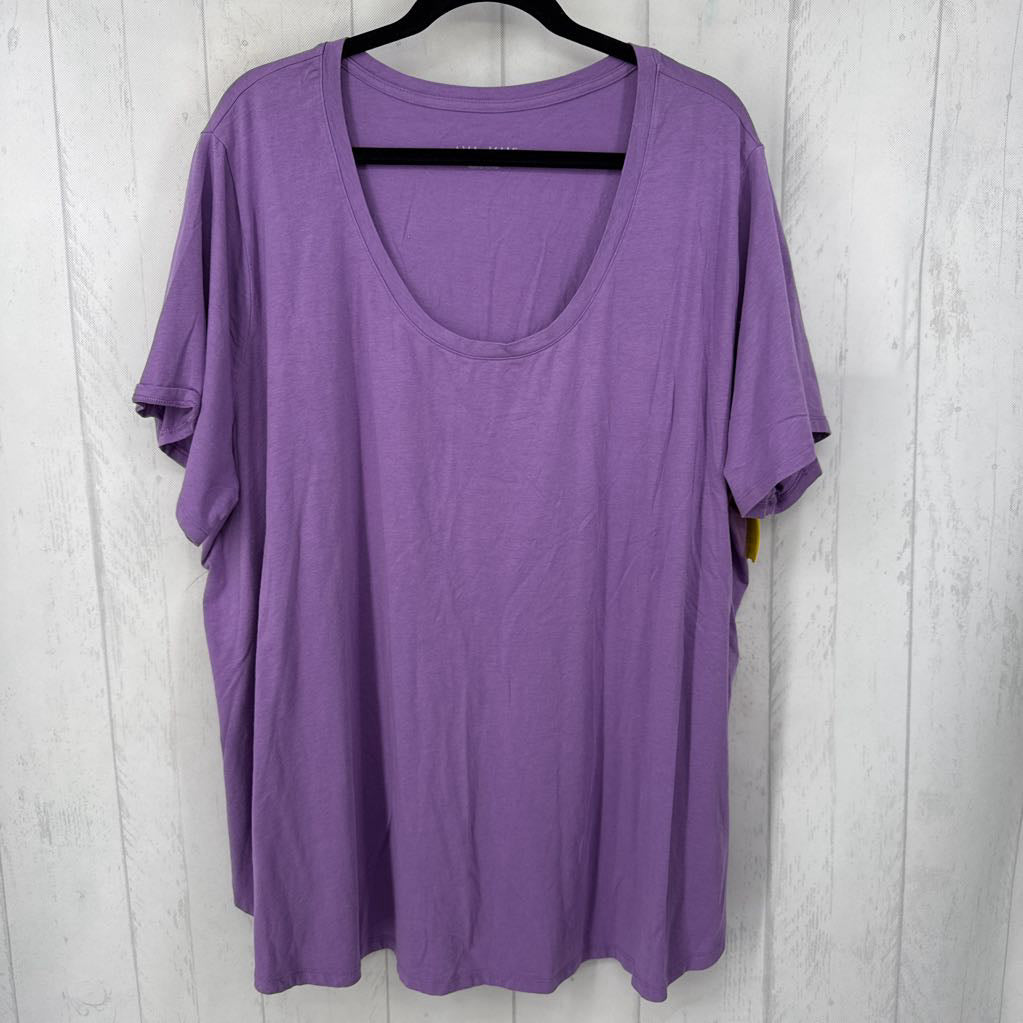 4X scoop neck s/s tee