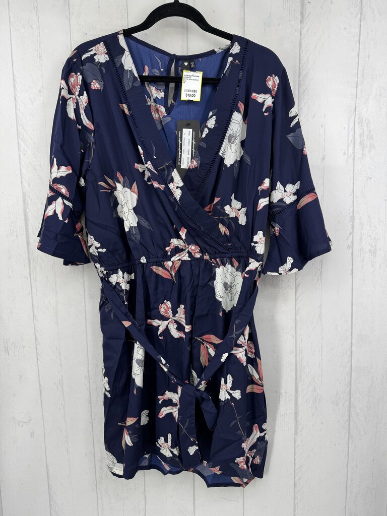 24 flo print belted crossover s/s romper