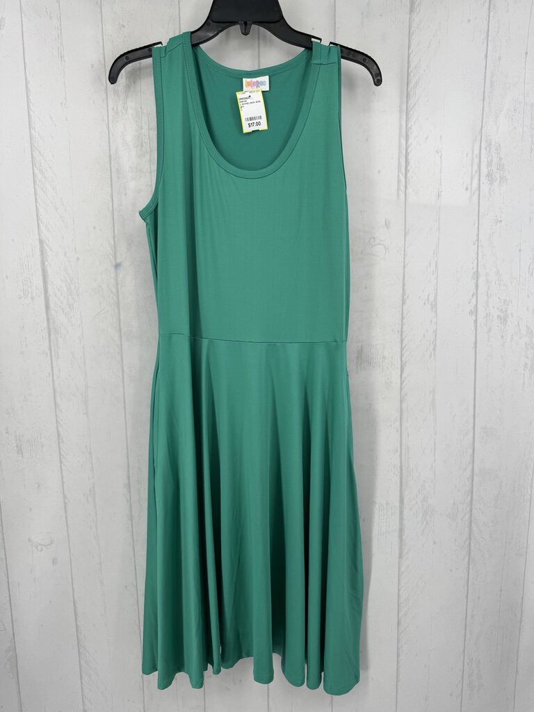 L scoop neck slvls dress