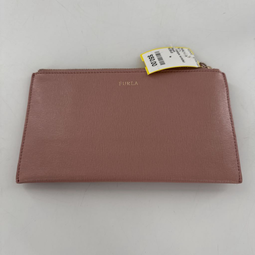 envelope wristlet