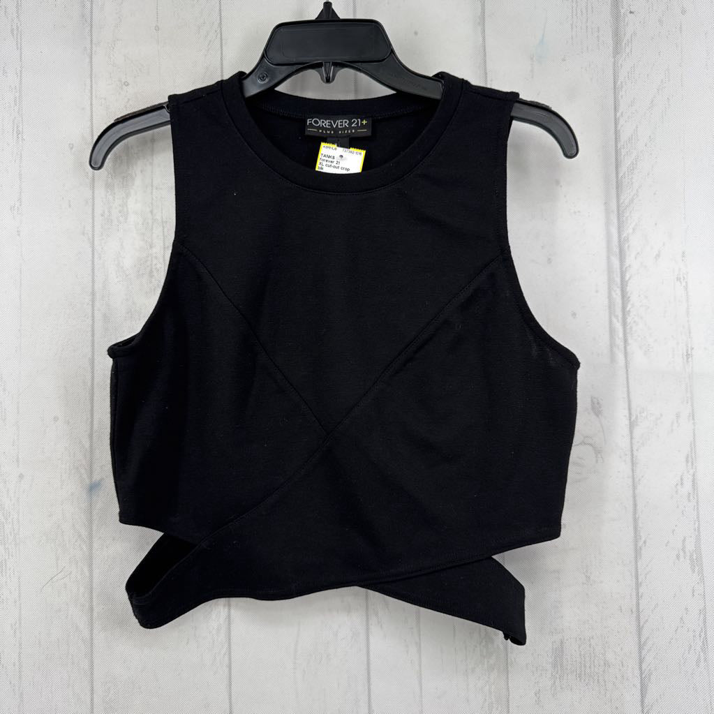 XL cut-out crop tank