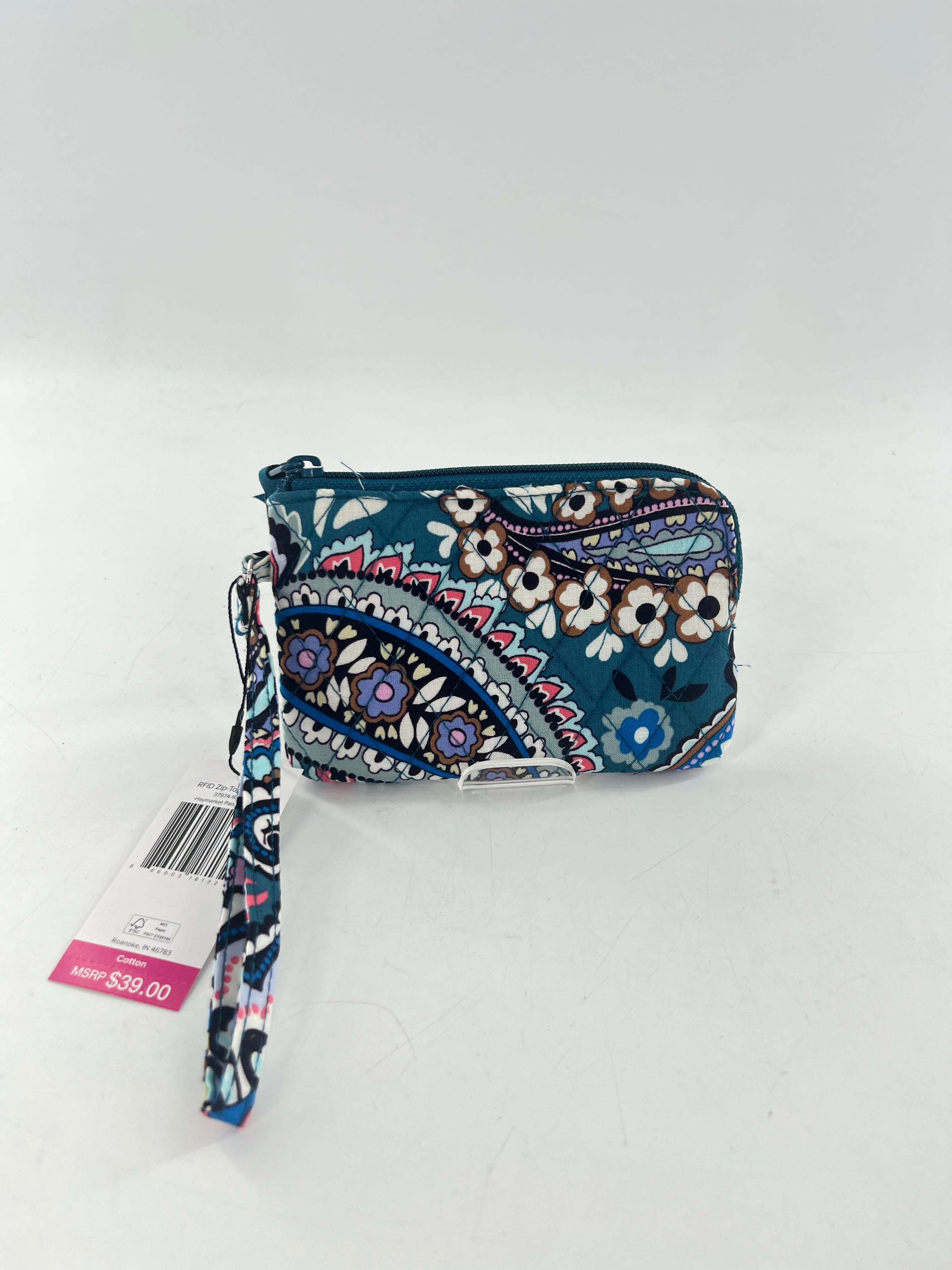 R39 zip top id case