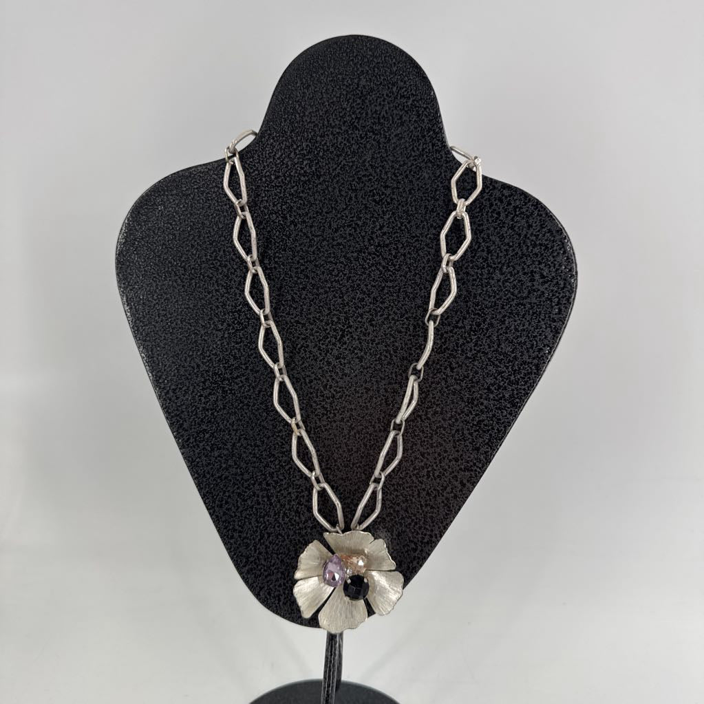 12" silver beaded flower pendant necklace