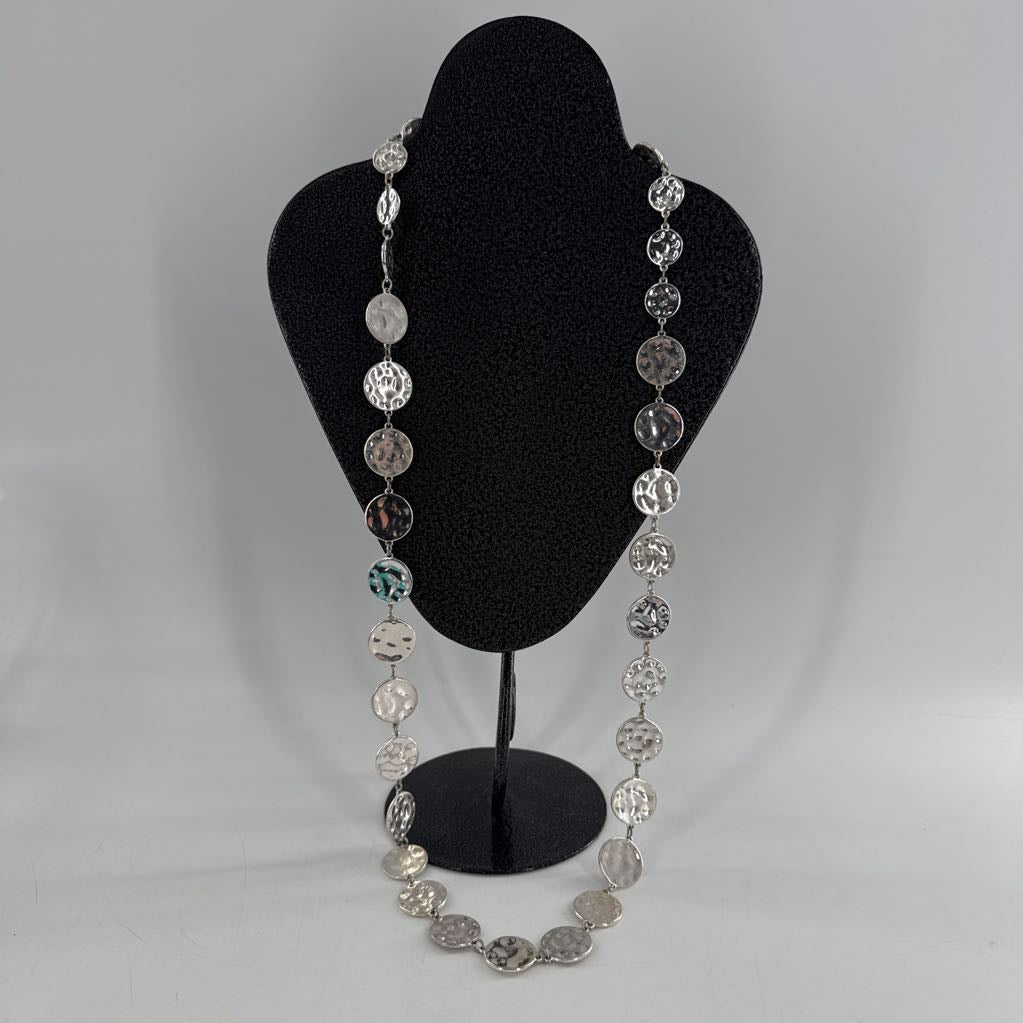 18" hammered metal disc necklace